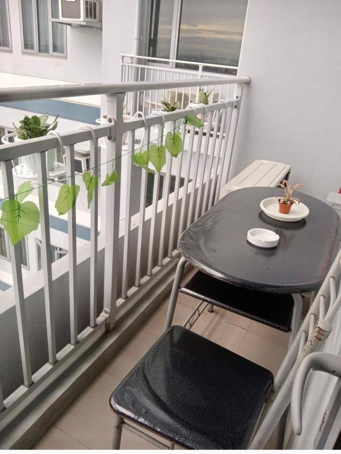 Myrvin At Grass Residences, Qc Manila Exterior foto