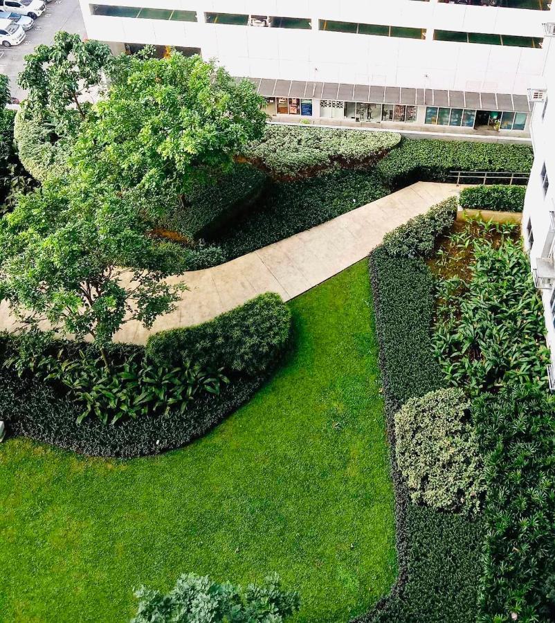 Myrvin At Grass Residences, Qc Manila Exterior foto